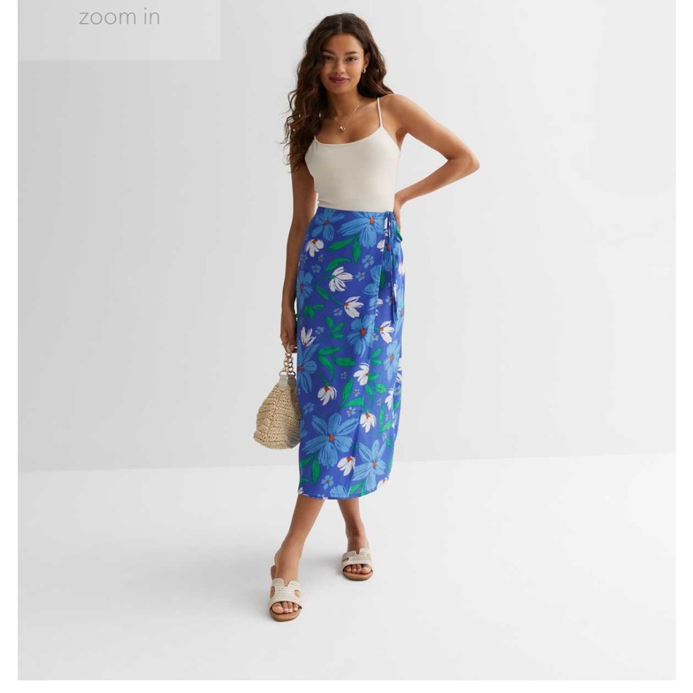 NWT New Look Blue Floral Midi Skirt XSP